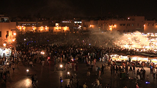 モロッコ/マラケシュ/ジャマ・エル・フナ広場